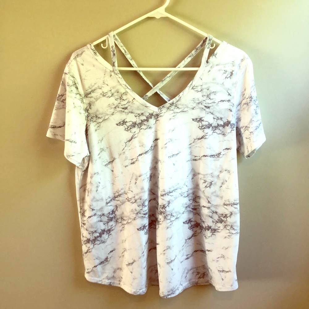 Never worn top size XL